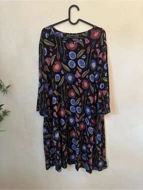 Gudrun Sjoden Black Purple Dress Flowes and Fruit *fits like size medium/large